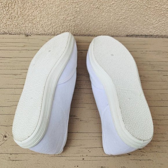 White American Apparel Shoes (Size 6 Womens) - Picture 3 of 4